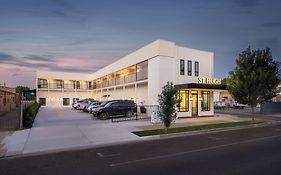 St Hugh Hotel Wagga Wagga